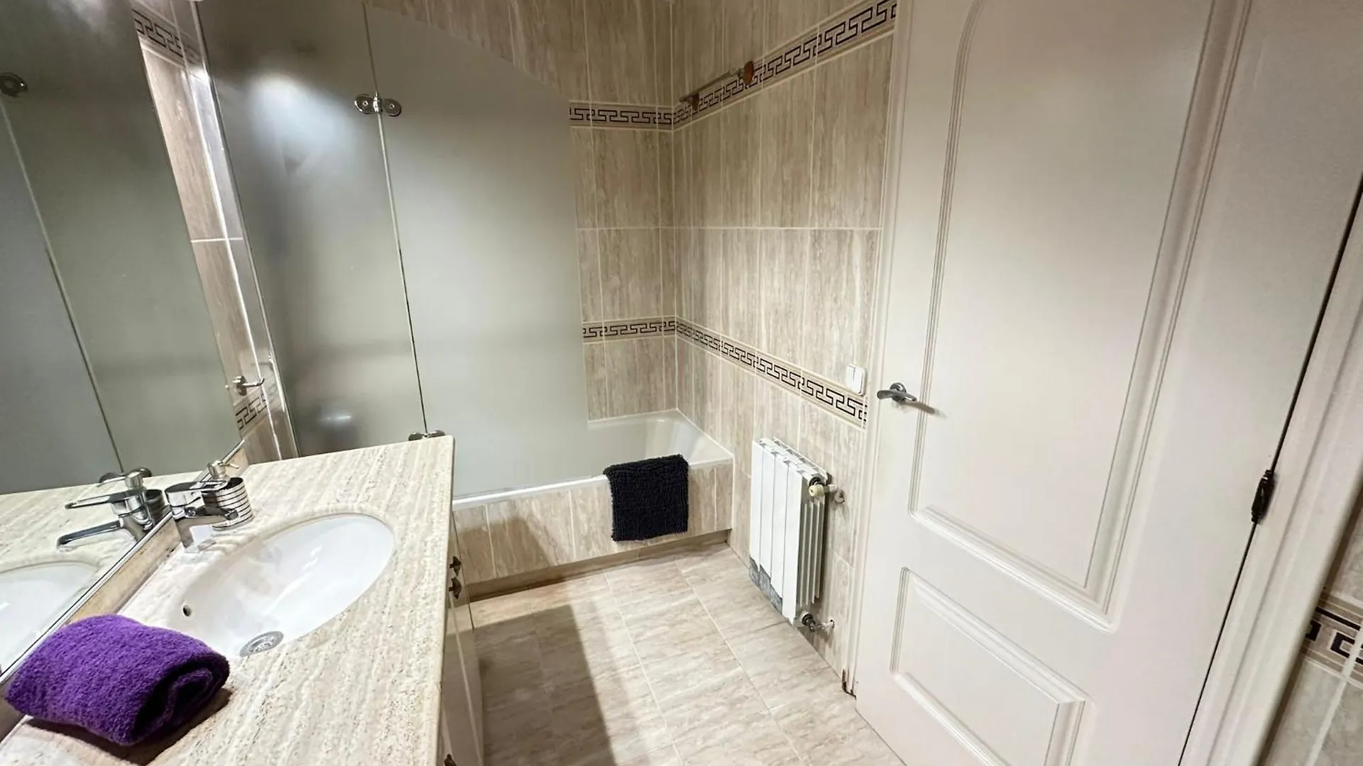 Calabria Rooms Барселона Испания
