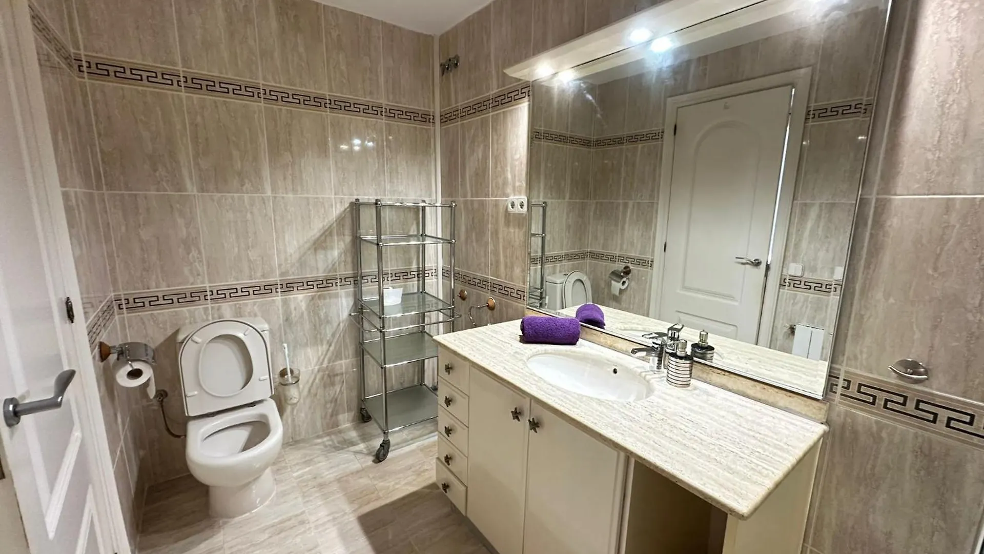 Calabria Rooms Барселона Отель типа 