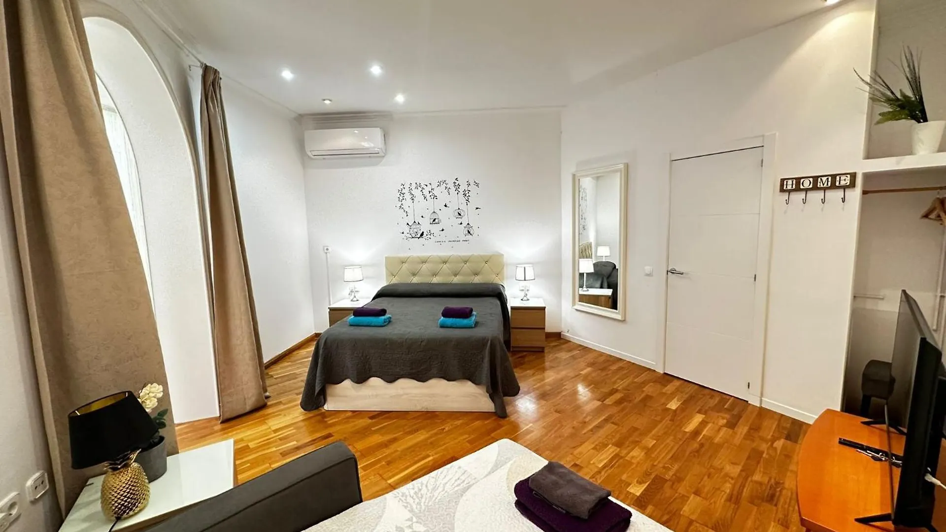 Calabria Rooms Barcelona 0*,
